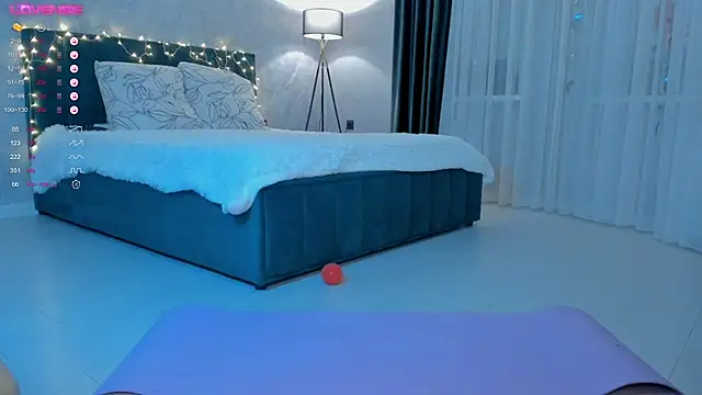 sweete chantal online show from October 30, 5:21 pm