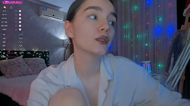 sweete chantal online show from January 6, 9:08 pm