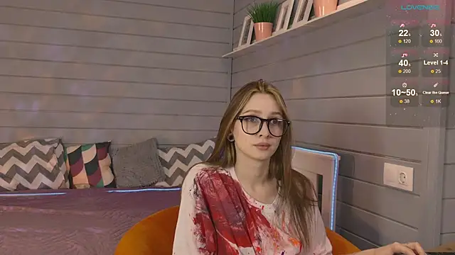Snapshot of Vikki_wyye chatting on October 14, 6:47 am Vikki wyye online show from October 14, 6:47 am