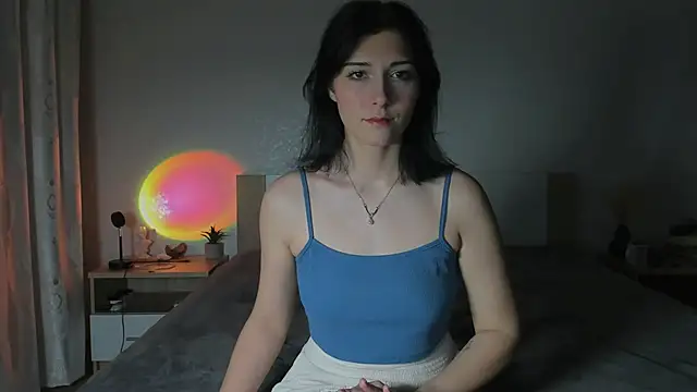 sophiahope online show from April 8, 10:55 pm