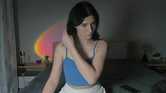 sophiahope online show from March 31, 6:32 pm