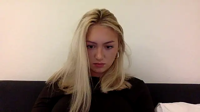 Kitty Swetty online show from September 21, 8:36 pm