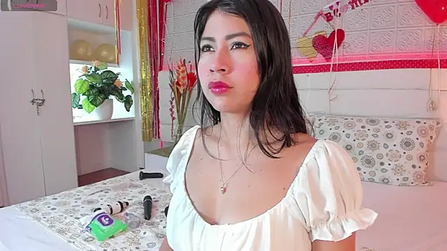 KamileBlake online show from September 20, 5:01 am