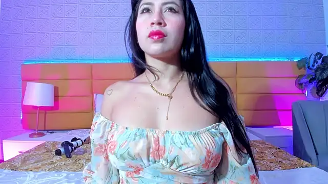 KamileBlake online show from February 5, 4:41 am