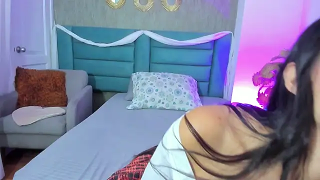 KamileBlake online show from December 21, 4:25 am