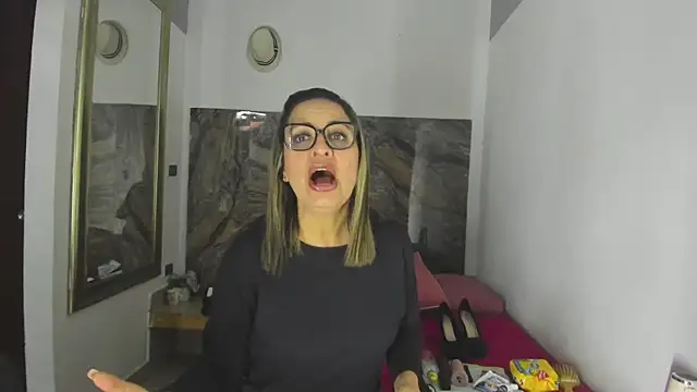 Snapshot of Agatha_Pleasure chatting on July 12, 11:55 am Agatha Pleasure online show from July 12, 11:55 am