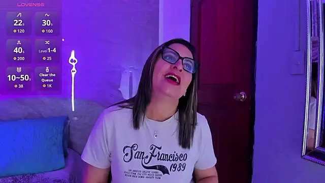 Agatha Pleasure online show from March 21, 11:58 am