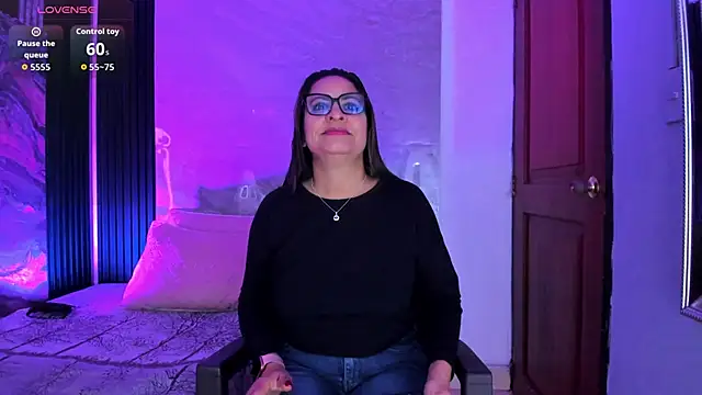 Agatha Pleasure online show from March 5, 11:51 am