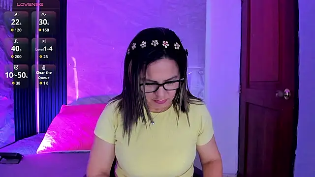 Agatha Pleasure online show from March 4, 12:02 pm