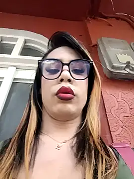 Snapshot of Daliana_Gounbolt chatting on June 10, 7:15 pm Daliana Gounbolt online show from June 10, 7:15 pm