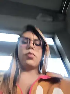 Daliana Gounbolt online show from May 15, 11:41 am