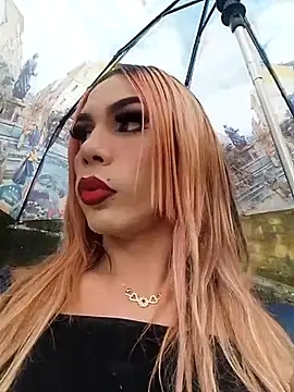 Daliana Gounbolt online show from September 18, 6:00 pm