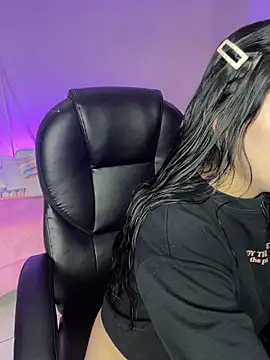 Snapshot of Celestee69 chatting on February 1, 7:23 pm Celestee69 online show from February 1, 7:23 pm