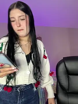 Snapshot of Celestee69 chatting on February 22, 7:48 pm Celestee69 online show from February 22, 7:48 pm