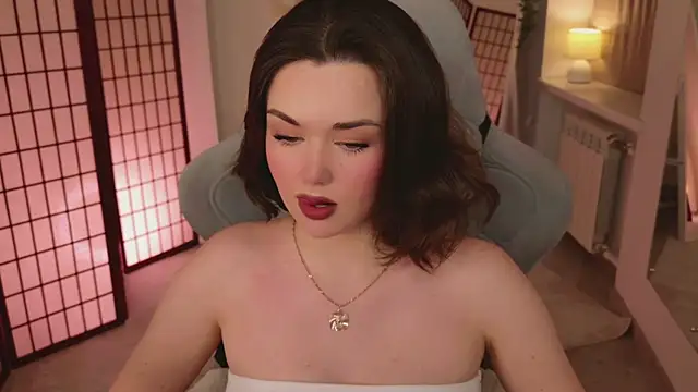 AvaFlower online show from February 16, 1:54 pm