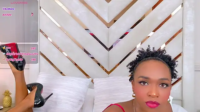 Agatha-Adams online show from October 1, 4:44 pm
