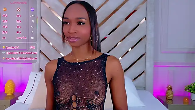 Agatha-Adams online show from November 26, 2:50 pm