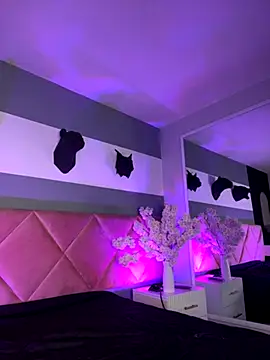 Bella Williiams online show from November 30, 12:39 pm