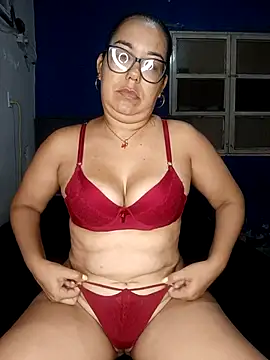 MilfTentasion online show from September 26, 2:02 pm