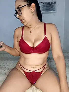 MilfTentasion online show from January 18, 6:22 pm