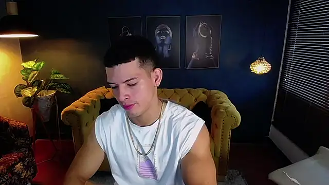 ethan rodgers online show from September 20, 8:14 pm