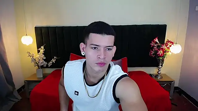ethan rodgers online show from September 29, 8:14 pm