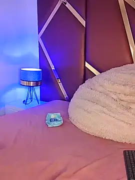 Snapshot of RominaaReyes chatting on September 11, 3:28 am RominaaReyes online show from September 11, 3:28 am