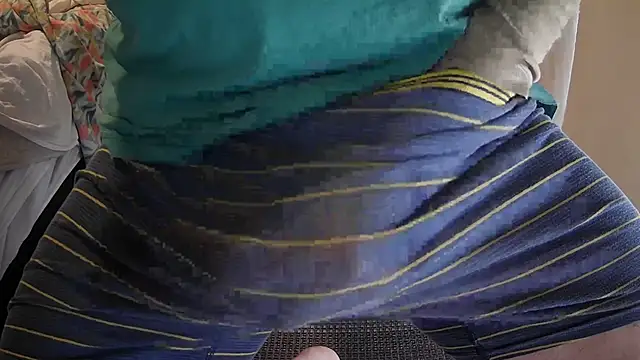Snapshot of BigDumbCock chatting on October 25, 6:30 pm BigDumbCock online show from October 25, 6:30 pm