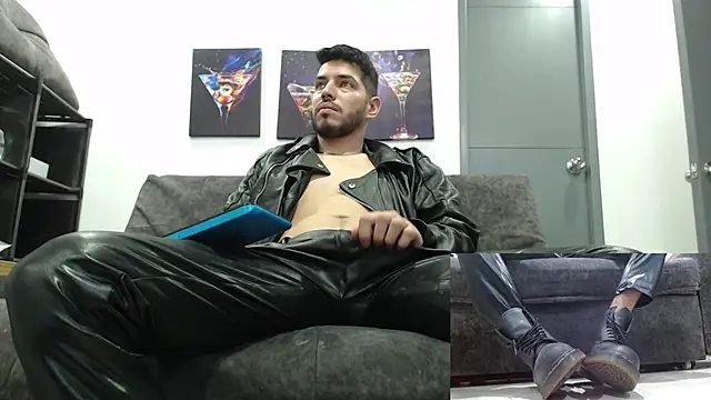 mackdaniels online show from November 24, 9:15 pm