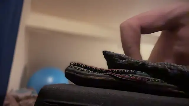 drieghe online show from March 28, 6:42 pm