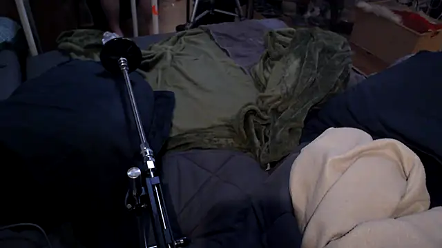 drieghe online show from April 13, 5:44 am