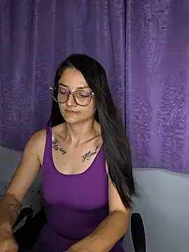 Coralinne   online show from July 1, 1:17 am
