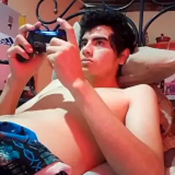 Ortiz3404 online show from April 9, 7:42 pm