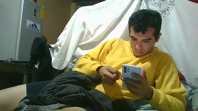 Ortiz3404 online show from January 17, 5:00 am