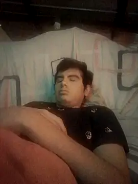 Ortiz3404 online show from November 29, 1:44 pm