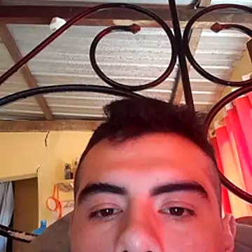 Ortiz3404 online show from April 18, 6:21 pm