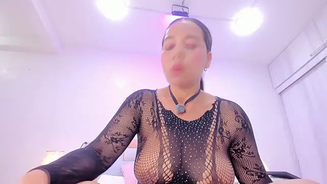 megan rous  online show from February 19, 3:14 am