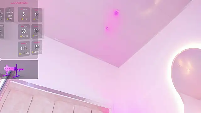 Mia Juicyberry online show from October 27, 12:33 am