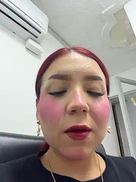 Mia Juicyberry online show from January 11, 12:28 am