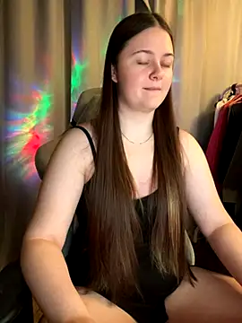 Snapshot of Cuty_Kitty chatting on October 30, 10:06 pm Cuty Kitty online show from October 30, 10:06 pm