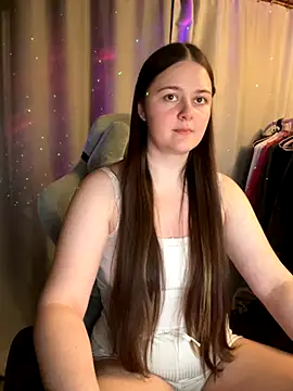 Snapshot of Cuty_Kitty chatting on December 2, 10:55 pm Cuty Kitty online show from December 2, 10:55 pm