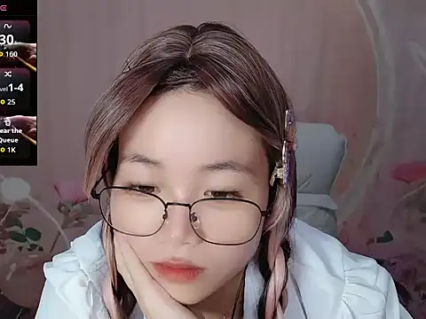 Snapshot of Lele-Baby chatting on September 15, 1:17 am Lele-Baby online show from September 15, 1:17 am