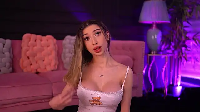 OdetteMason online show from March 12, 6:06 am