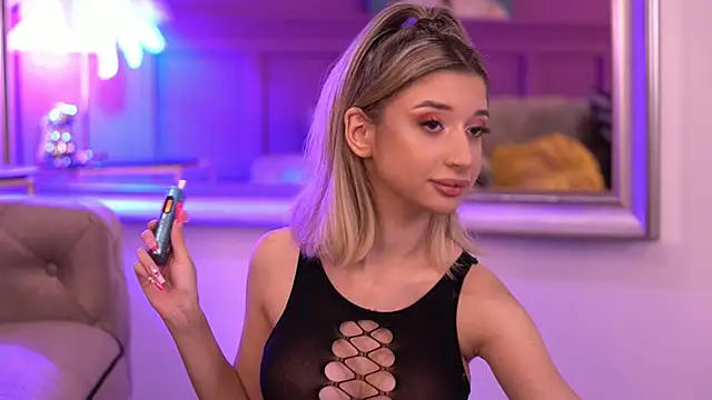 OdetteMason online show from September 12, 5:07 am