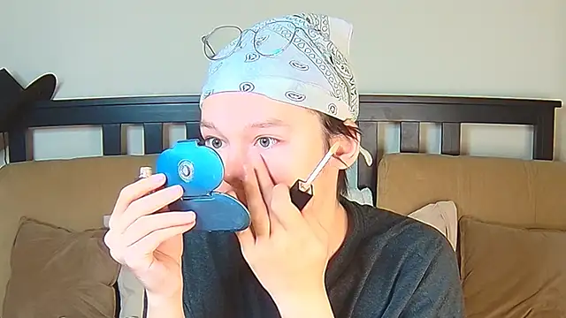 Snapshot of Derek_Carter chatting on October 27, 2:29 pm Derek Carter online show from October 27, 2:29 pm