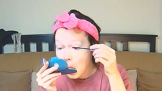 Derek Carter online show from March 2, 1:40 pm