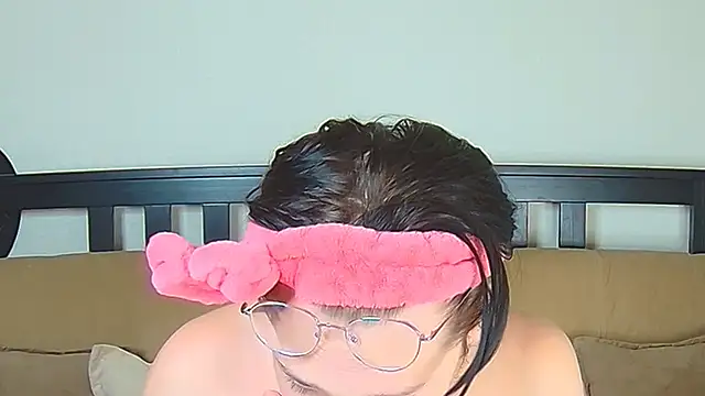 Snapshot of Derek_Carter chatting on November 21, 12:15 pm Derek Carter online show from November 21, 12:15 pm