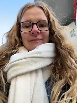 Bikergirl 97 online show from November 21, 12:48 pm