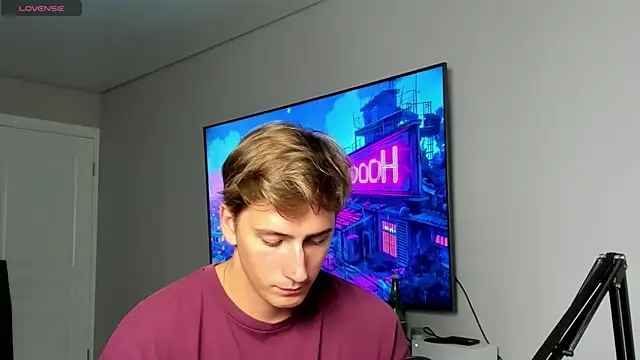 Snapshot of DaniHort chatting on September 21, 1:16 pm DaniHort online show from September 21, 1:16 pm