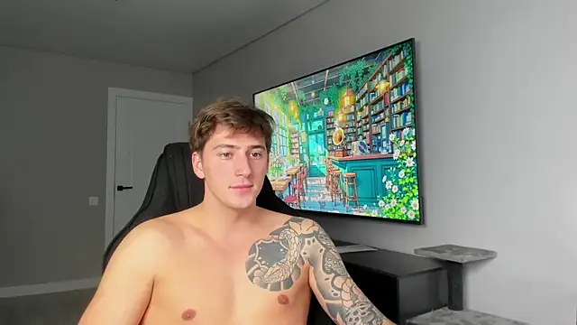 DaniHort online show from April 13, 8:18 am